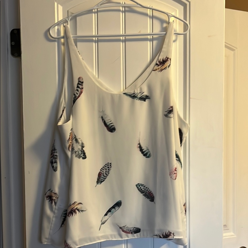 Feather Print White Tank Top
